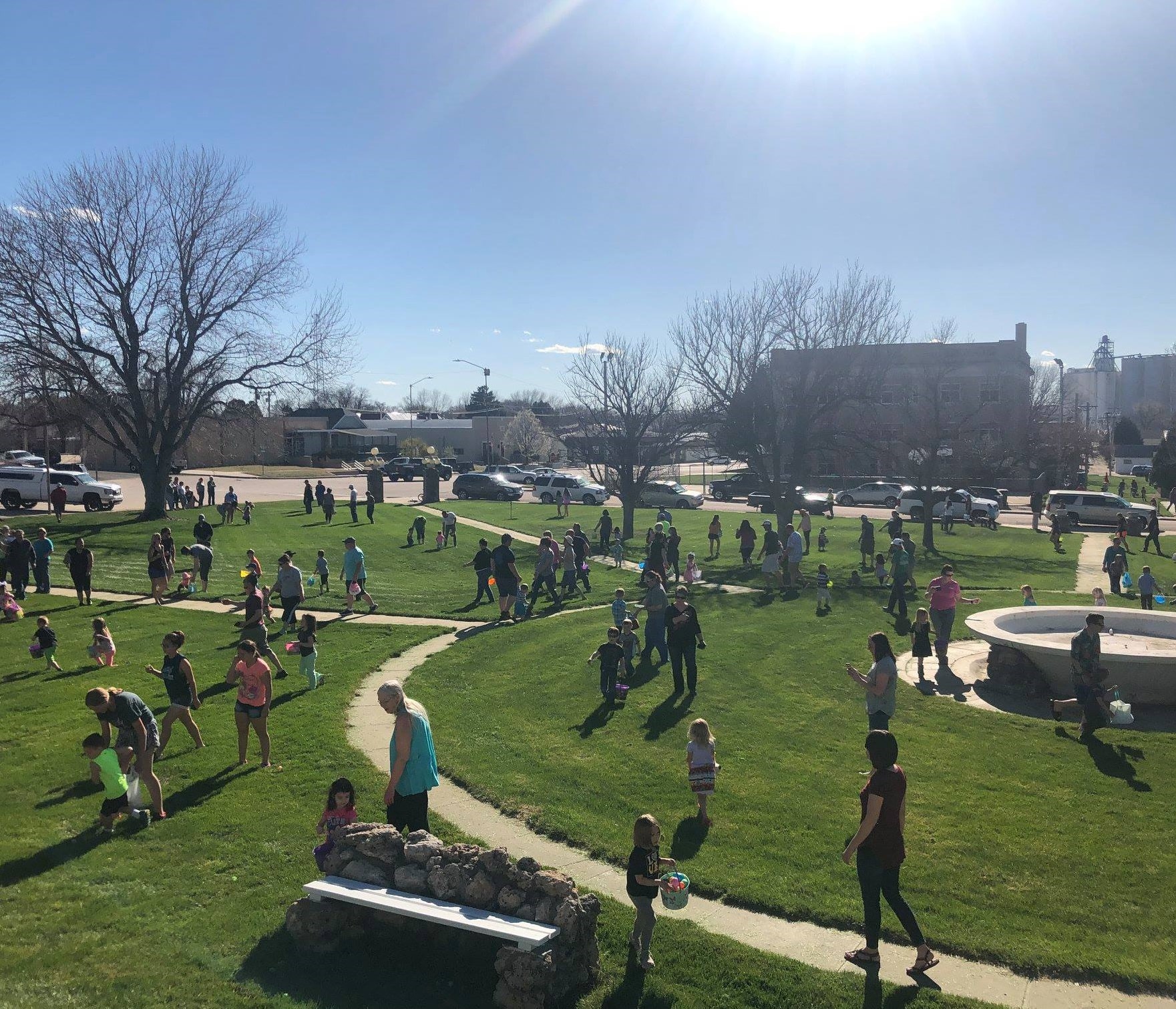 St. Francis kids hunting for Easter eggs