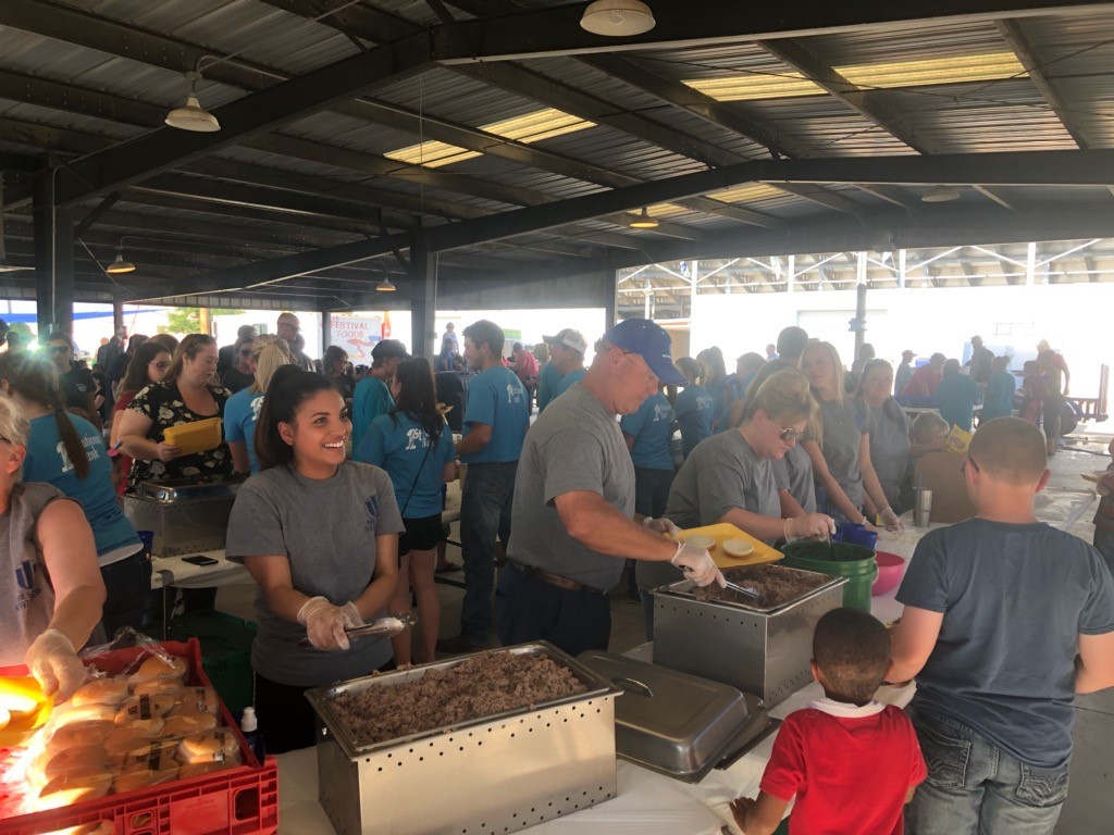 SC crew serving at Beefiesta